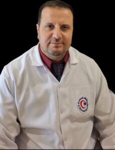 3-1-230x300 مختصان في مستشفيات الحمادي:  التبسم رونق وجمال والتجهم فايروس مبكر في الحقل الطبي